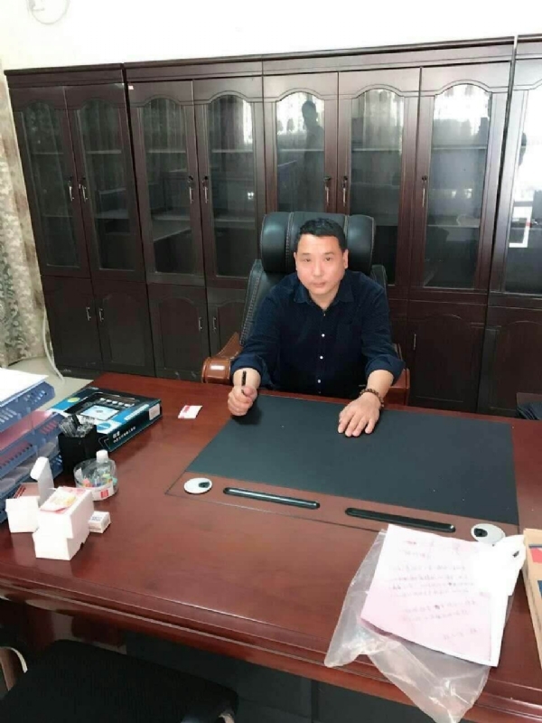 艺术家的第一张照片--柘荣婚介网