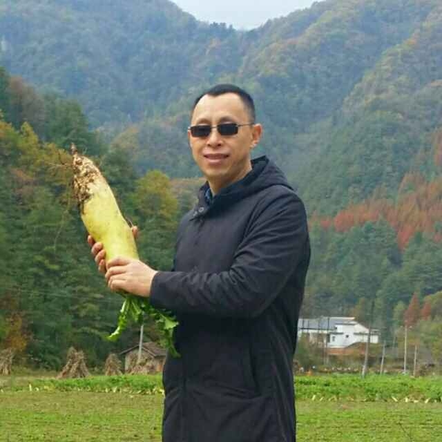 墨迹男的第一张照片--柘荣婚介网