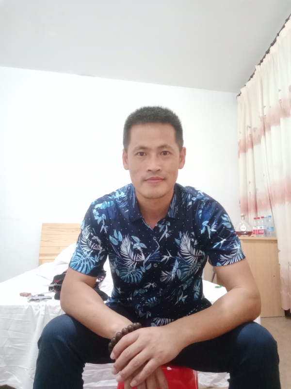 风雨夜归人的第二张照片--柘荣婚介网