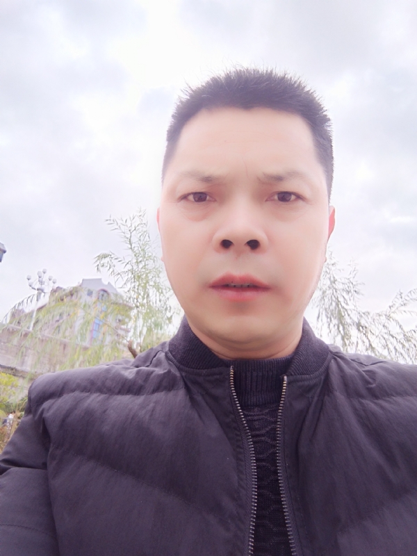 随缘的第一张照片--柘荣婚介网
