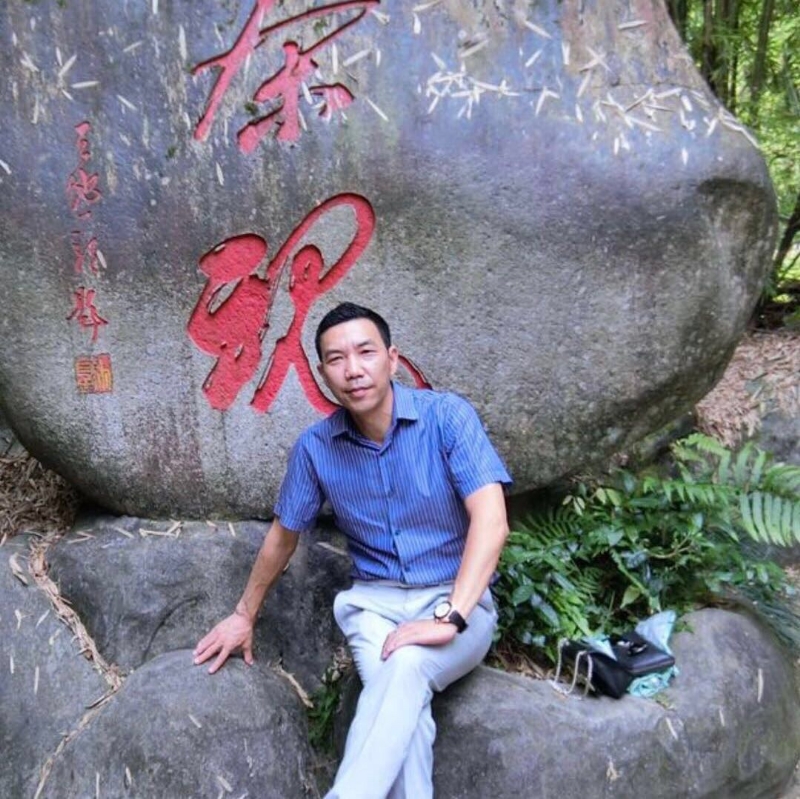 老·黄的第一张照片--柘荣婚介网