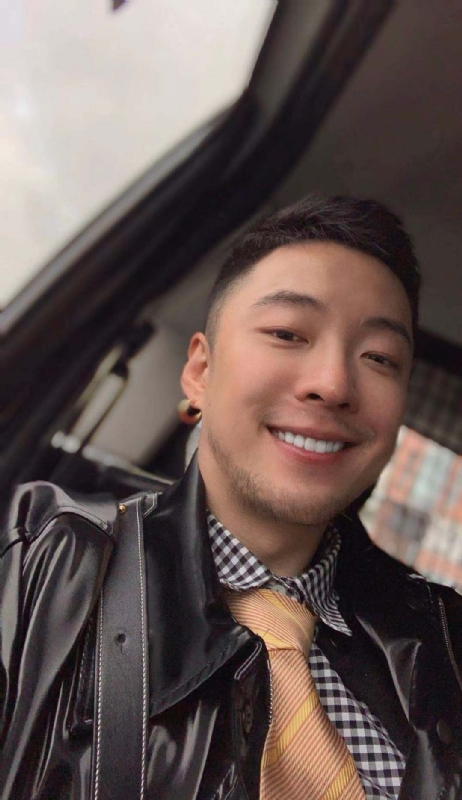 平凡英雄的第二张照片--柘荣婚介网