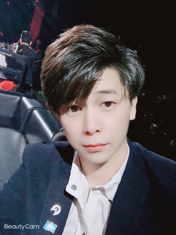 梦晨的第一张照片--柘荣婚介网