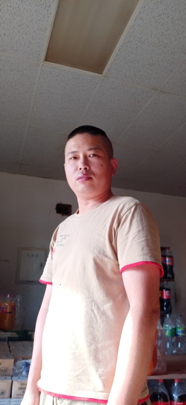有心人的第三张照片--柘荣婚介网