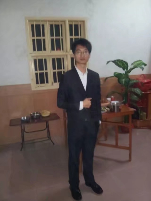 潇湘剑雨的第一张照片--柘荣婚介网