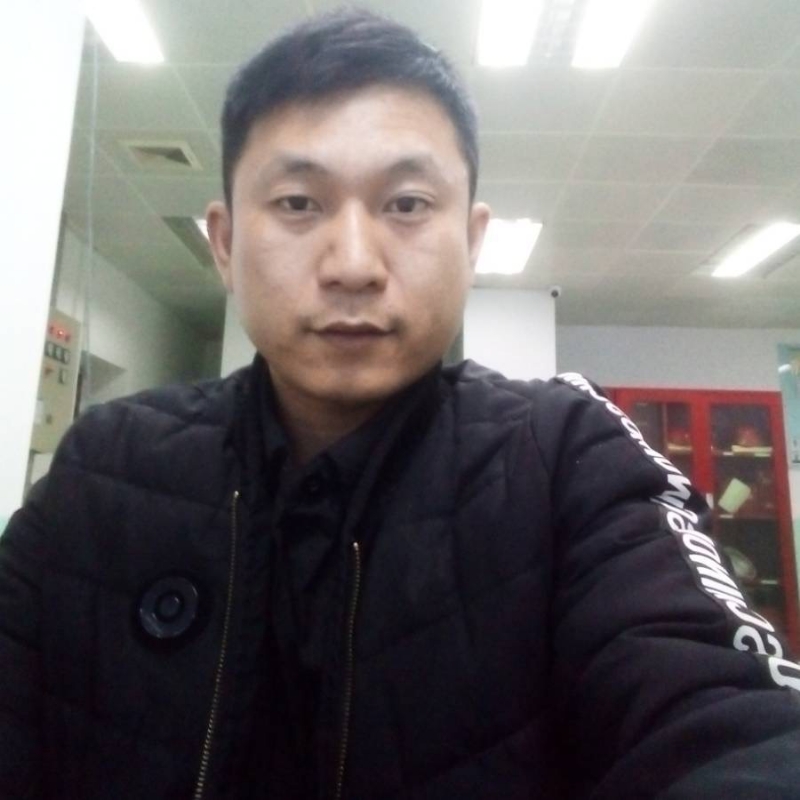 无名之辈的第一张照片--柘荣婚介网