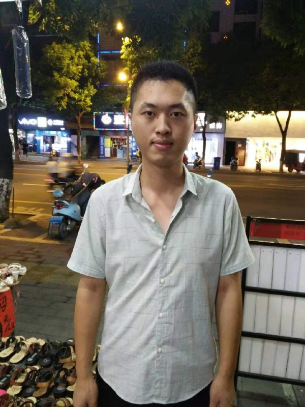 单身的雄鹰的第一张照片--柘荣婚介网
