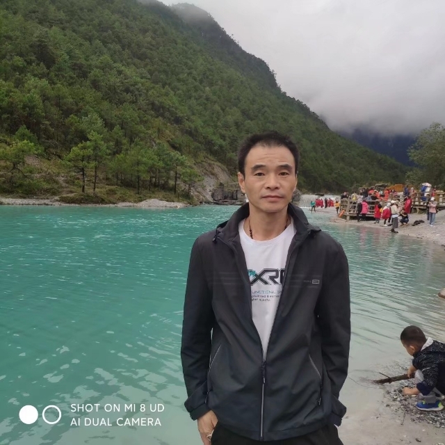 流星的第一张照片--柘荣婚介网