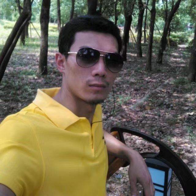 错把真心喂了狗的第二张照片--柘荣婚介网