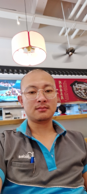 择一人相老的第一张照片--柘荣婚介网