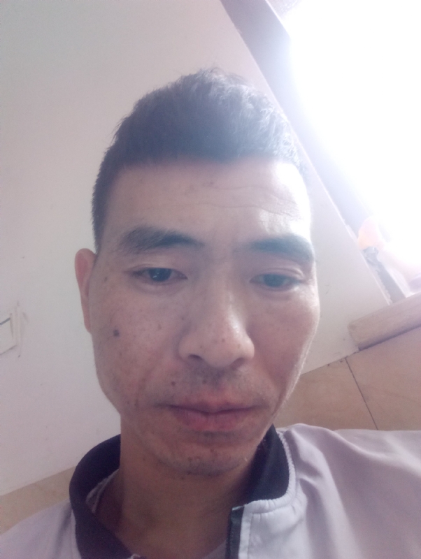 想你的夜的第一张照片--柘荣婚介网