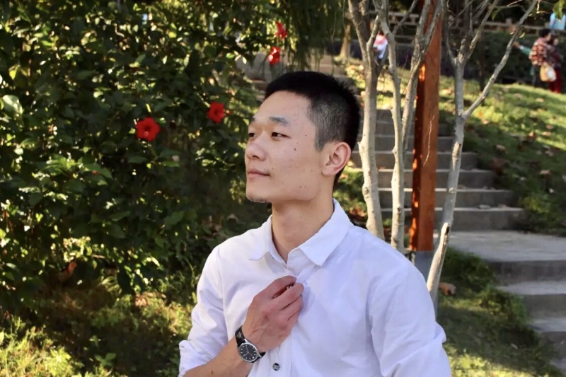 落落大方的第一张照片--柘荣婚介网