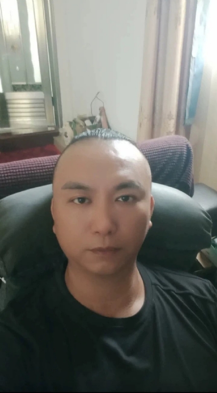 施逸森的第一张照片--柘荣婚介网