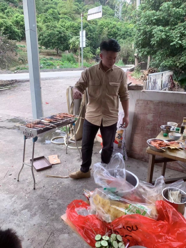 你黑我哟的第一张照片--柘荣婚介网