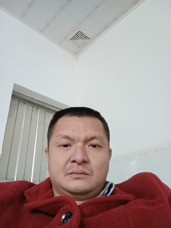 兰成龙的第一张照片--柘荣婚介网