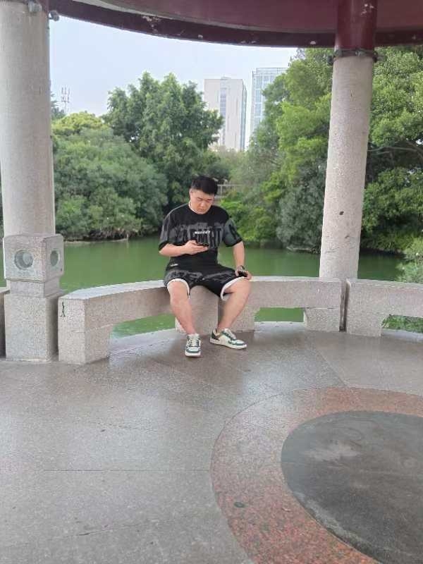 不善挽留的第二张照片--柘荣婚介网