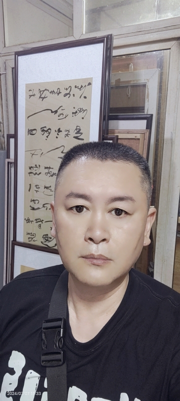 永恒的瞬间的第一张照片--柘荣婚介网