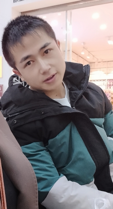 不骄不躁的第一张照片--柘荣婚介网