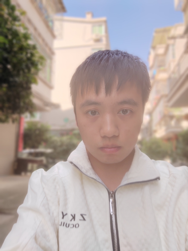 温柔的第一张照片--柘荣婚介网