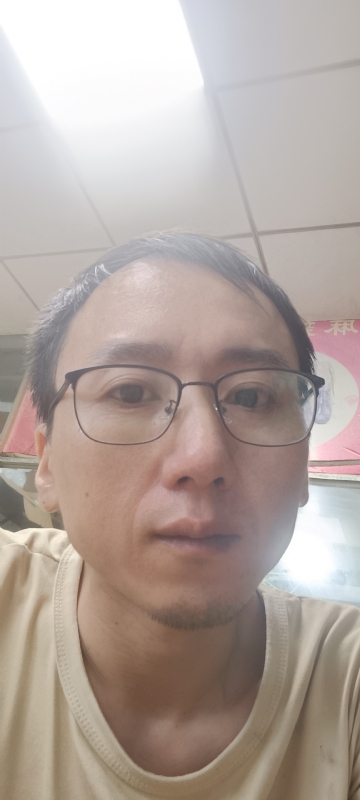 想胖的瘦子的第一张照片--柘荣婚介网